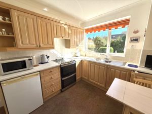 Photo 12- click for photo gallery